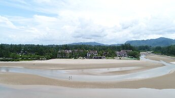 APSARA Beachfront Resort and Villa