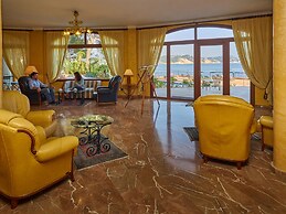 Hotel Petit Cala Fornells