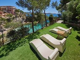 Hotel Petit Cala Fornells