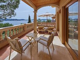 Hotel Petit Cala Fornells