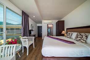 Kamala Beachfront Apartment