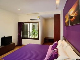 Kamala Beachfront Apartment