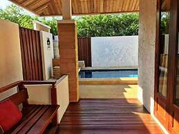 Lawana Escape Beach Resort