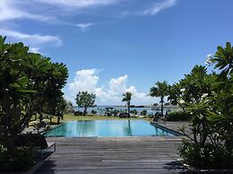 Lawana Escape Beach Resort