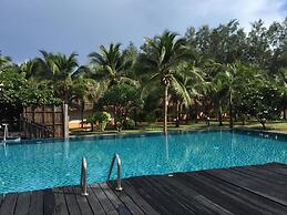 Lawana Escape Beach Resort