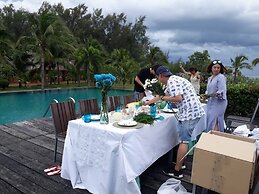 Lawana Escape Beach Resort