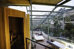 Hospedería Bajo el Cejo