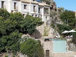 Hospedería Bajo el Cejo