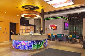 Aloft Bolingbrook