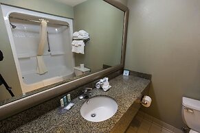 Comfort Inn & Suites Near Lake Lewisville