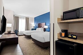 Comfort Inn & Suites Near Lake Lewisville