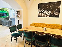 Hotel Ambasadorski
