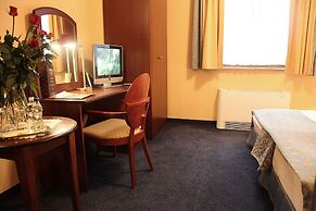 Hotel Ambasadorski
