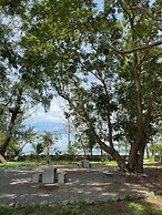 Twin Bay Resort