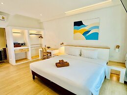 Twin Bay Resort