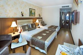 Grand Hilarium Hotel