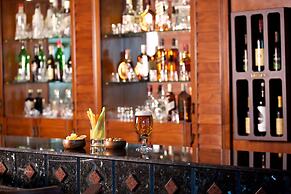 Grand Hilarium Hotel