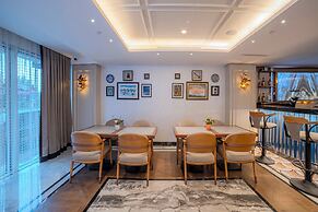 Grand Hilarium Hotel