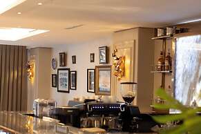 Grand Hilarium Hotel
