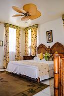 Grenadine House