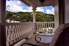Grenadine House