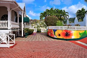 Grenadine House