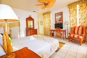Grenadine House