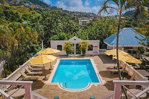 Grenadine House