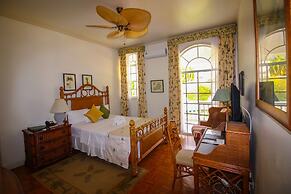 Grenadine House