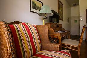 Grenadine House
