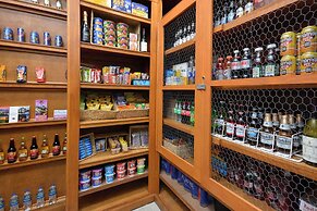 Brookstone Lodge near Biltmore Village, Ascend Hotel Collection by Cho