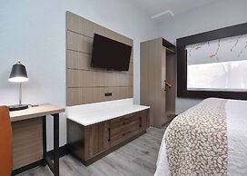 Brookstone Lodge near Biltmore Village, Ascend Hotel Collection by Cho