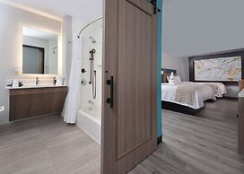 Brookstone Lodge near Biltmore Village, Ascend Hotel Collection by Cho