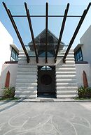 Sareeraya Villas & Suites