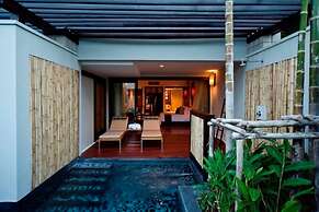 Sareeraya Villas & Suites