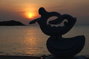 Sareeraya Villas & Suites