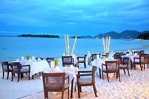 Sareeraya Villas & Suites