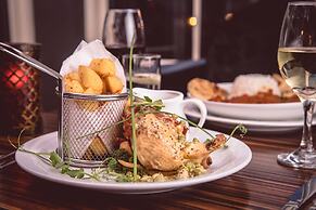 Dukes at Queens Boutique Hotel