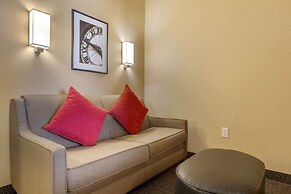 Cambria Hotel Denver International Airport