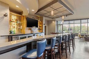 Cambria Hotel Denver International Airport