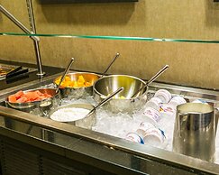 Cambria Hotel Denver International Airport