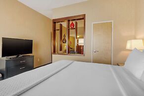 Cambria Hotel Denver International Airport