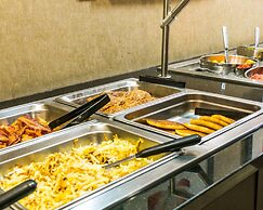 Cambria Hotel Denver International Airport