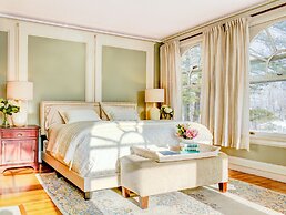 Gateways Inn & Restaurant