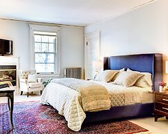 Gateways Inn & Restaurant