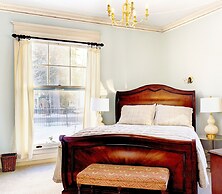 Gateways Inn & Restaurant