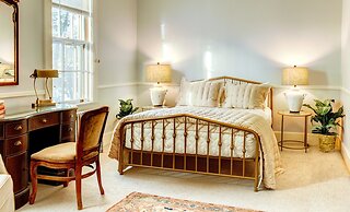 Gateways Inn & Restaurant