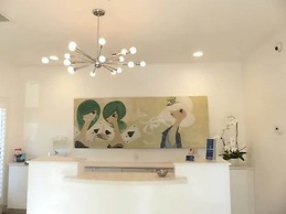 Alcazar Palm Springs