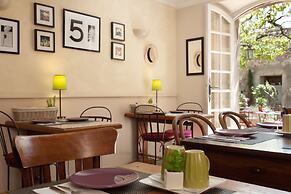 Hôtel De l'Atelier