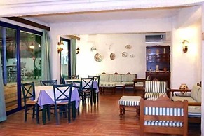 Knossos Hotel